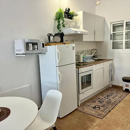 Calida Vivienda Accesible شقة